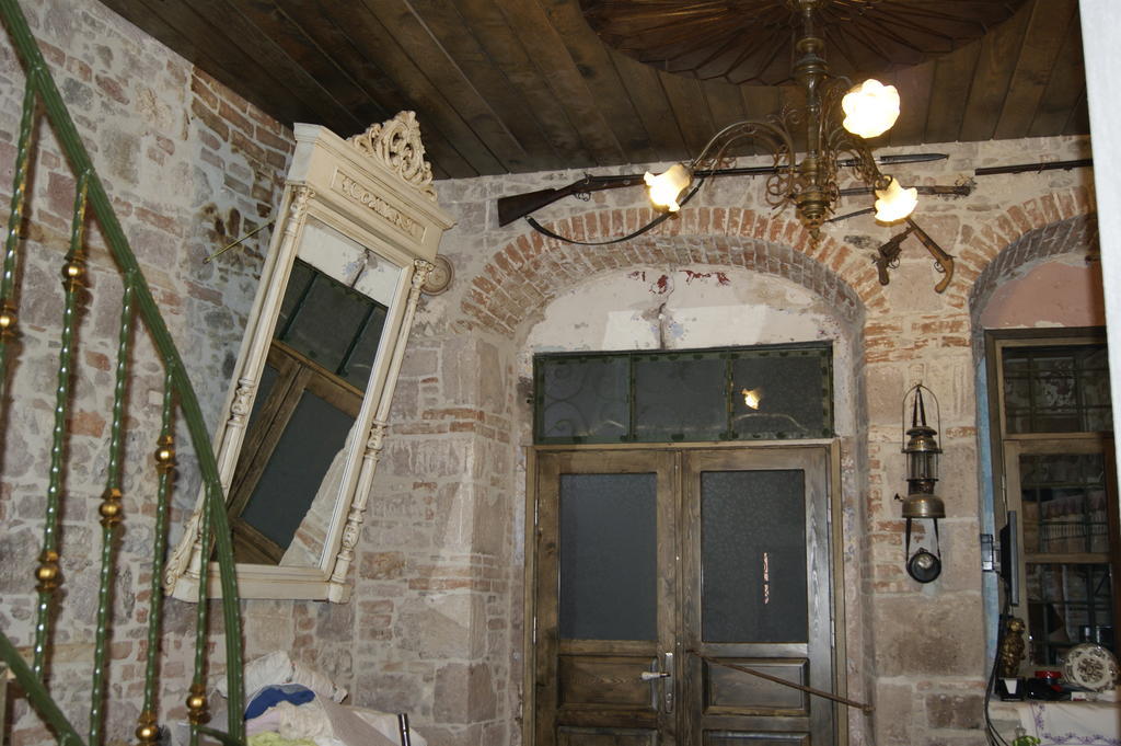 Mahzen Hotel Ayvalı 外观 照片